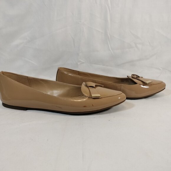 Michael Kors Ballet Flat Loafers; Patent Leather - Picture 4 of 11